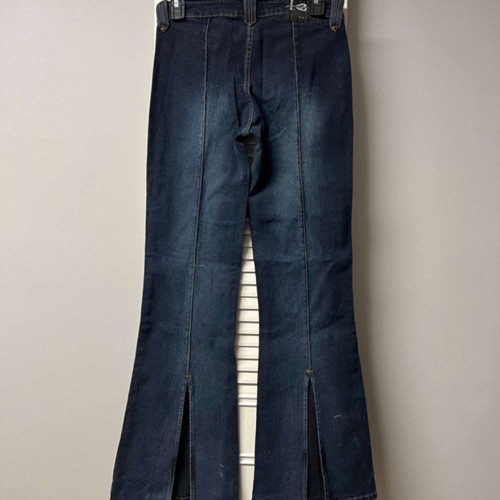 Jeans - Picture 3 of 5